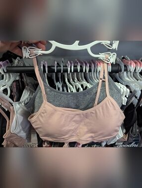 8 pack, Girls Brand new Bralettes size Small-Extra large.